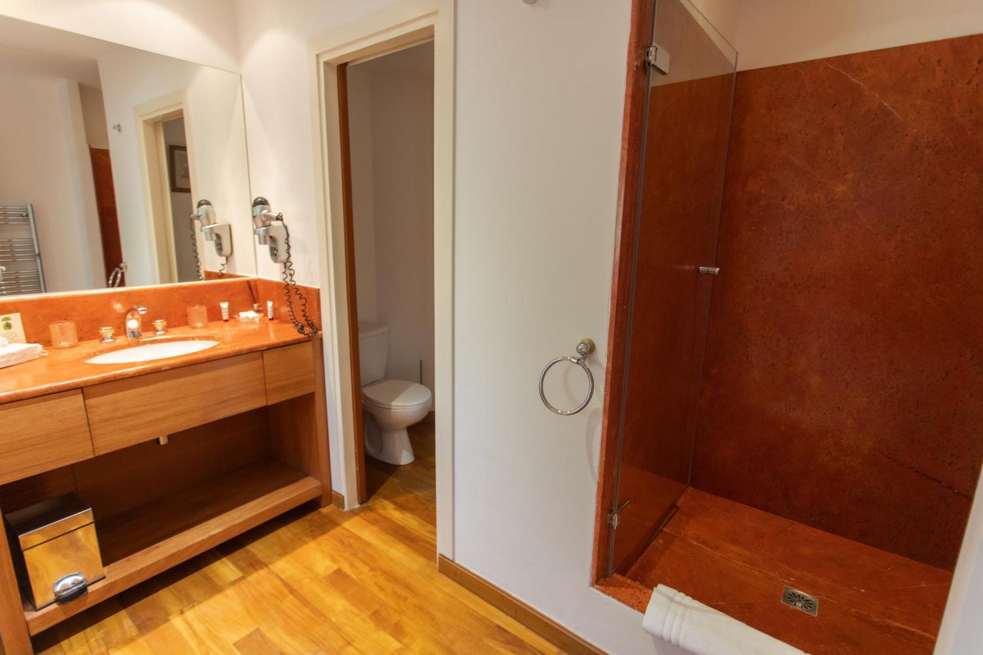 Hotel Le Verger Maelvi Grimaud Room photo